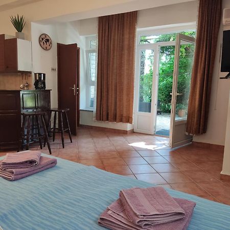Apartment Koka, Sandy Beach 크리크베니카 외부 사진